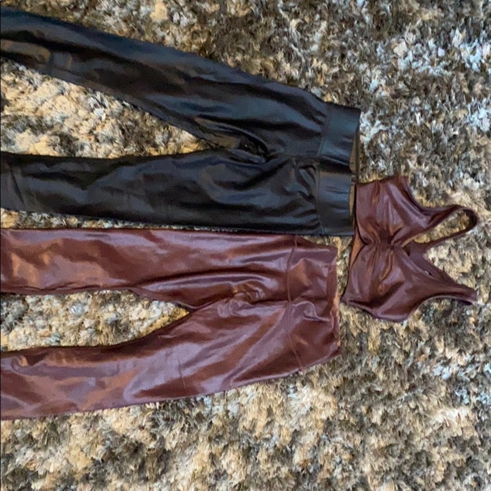 Alo and Carbon mix and match sexy yoga set
